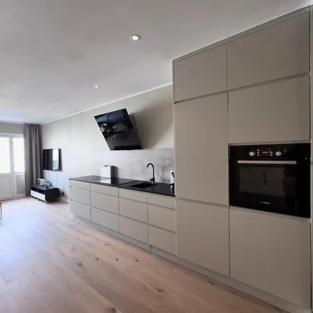 Frogner - Newly Renovated - 3 Bedrooms 奥斯陆