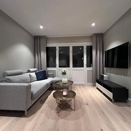 Frogner - Newly Renovated - 3 Bedrooms 奥斯陆